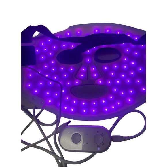 Solaris Laboratories NY VISIspec LED Facial Mask & Neck Mask 4 Color Therapy - Picture 6 of 12